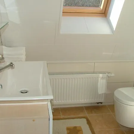 Thule Hotel 3*