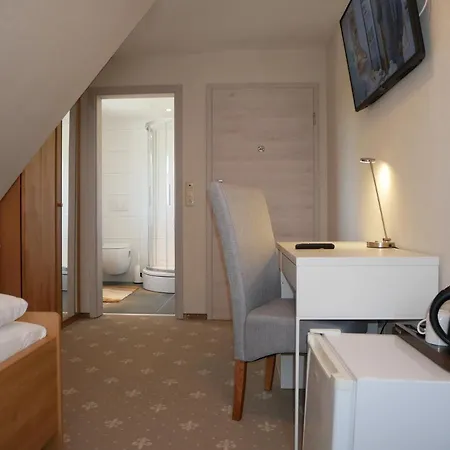 Hotel Thule 3*