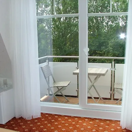 Thule Hotel 3*